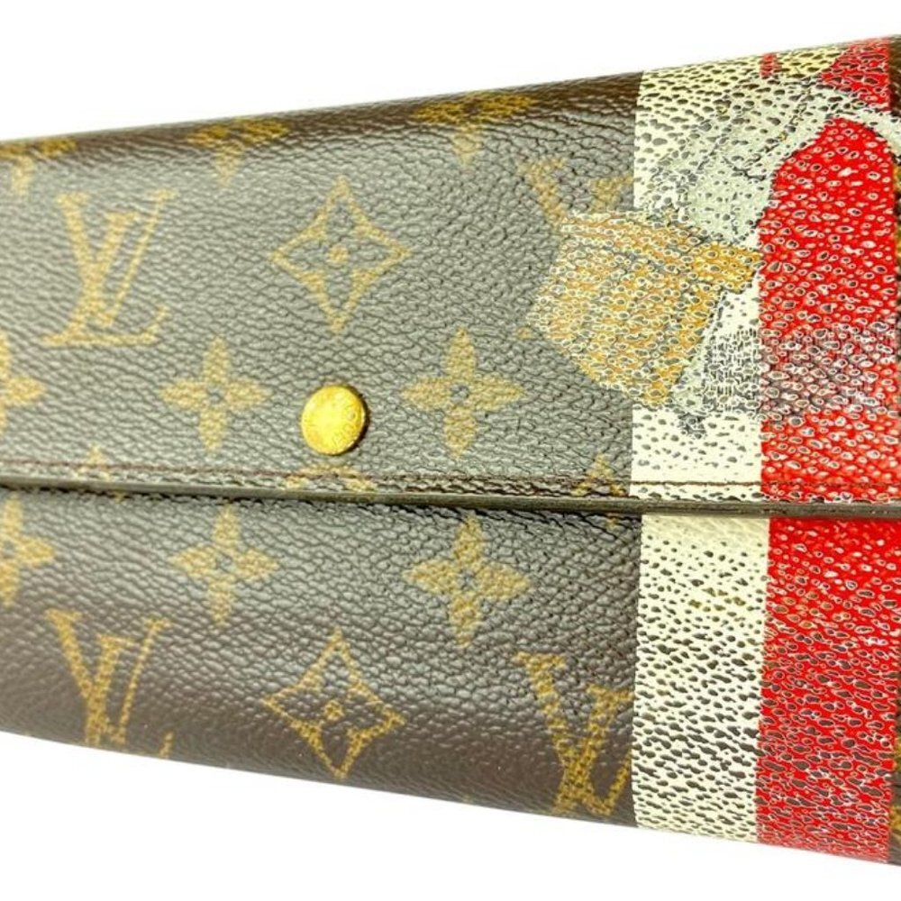 Louis Vuitton Rare Groom Bellboy Porte Tresor Sara